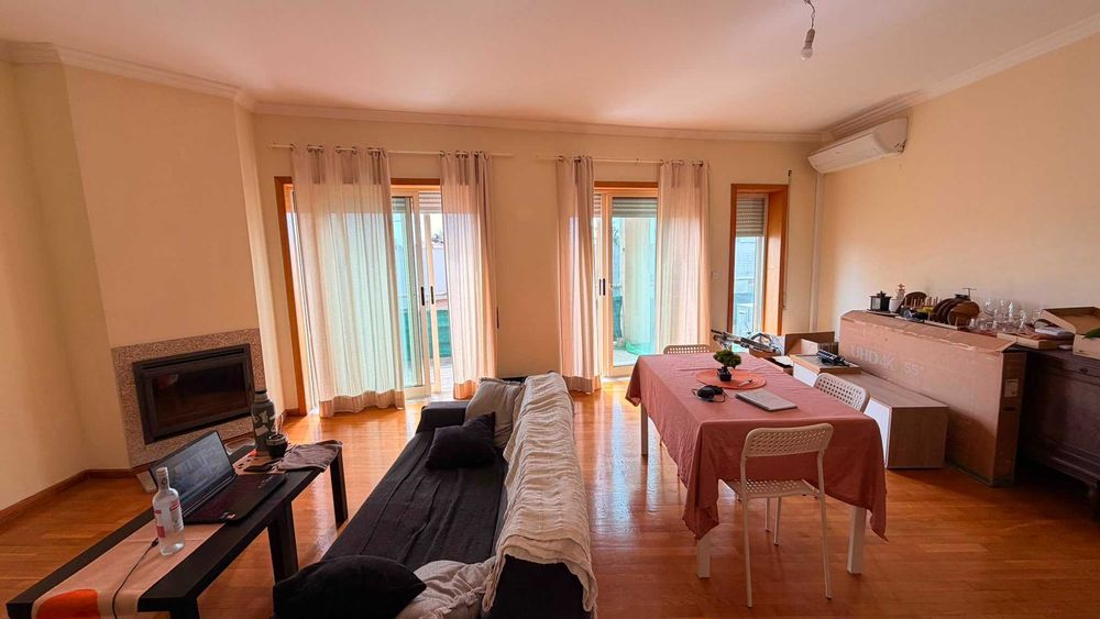 Alugo apartamento T2 na Senhora da Hora