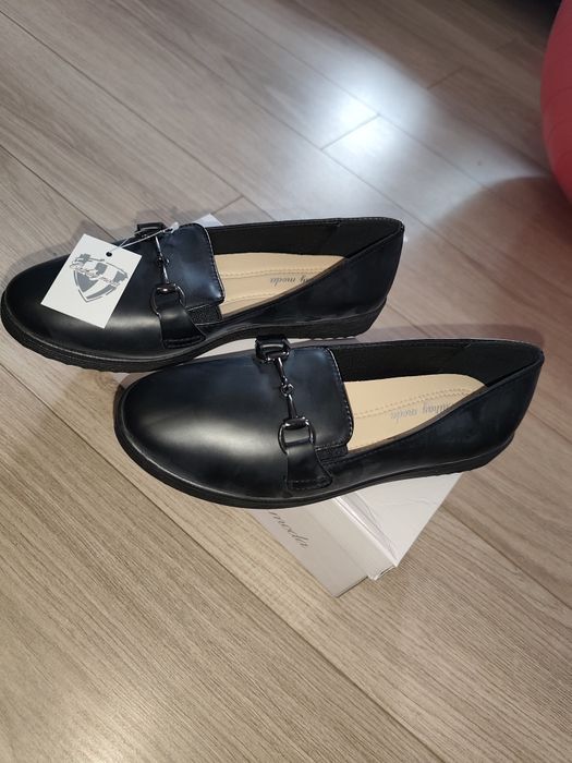 Śliczne damskie buty
