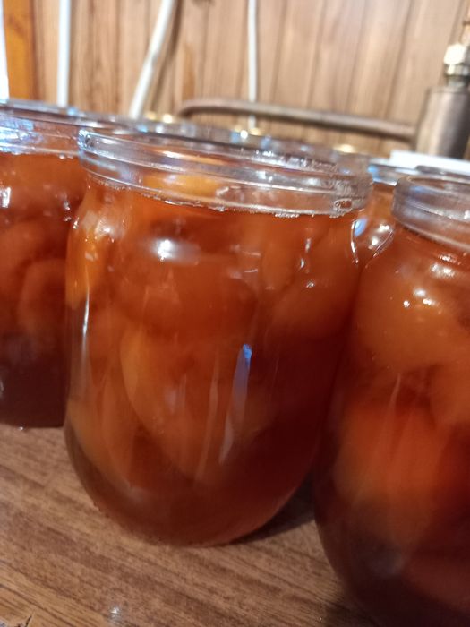 Варення з персиків дольками