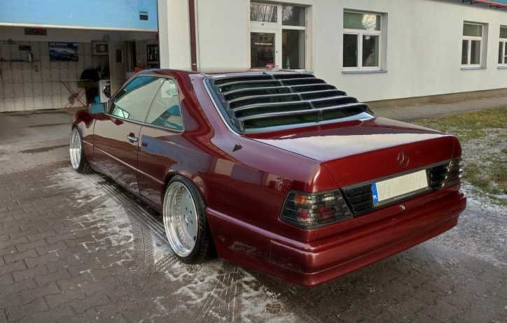 Spoiler Żaluzja Roleta Blenda Mercedes W124 Coupe  plastik abs