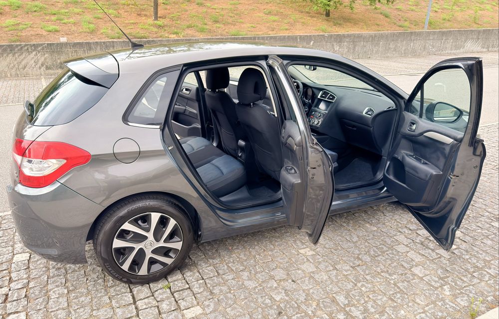 Citroên C4 e-HDI Automático
