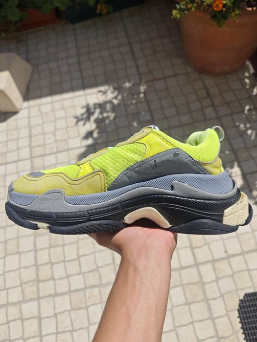 Balenciaga Triple S Neon