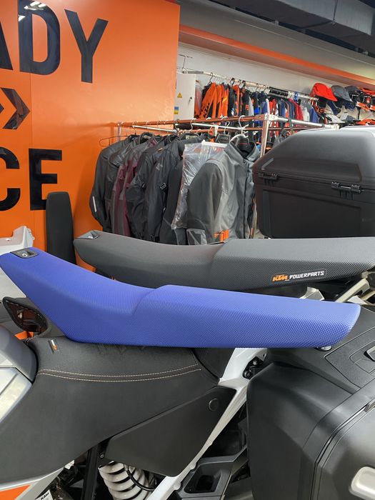 Сидіння занижене/ступінчасте КТМ/ HUSQVARNA /Gasgas