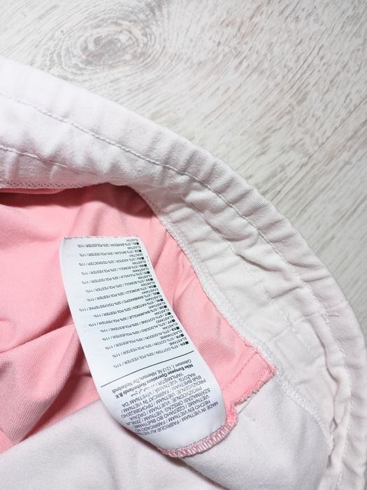 Krótkie spodenki Nike. Rozmiar XL