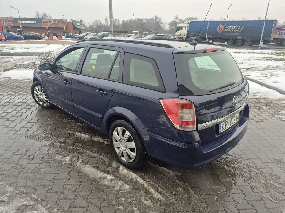 Opel Astra h 1,7cdi oplaty do 01.27