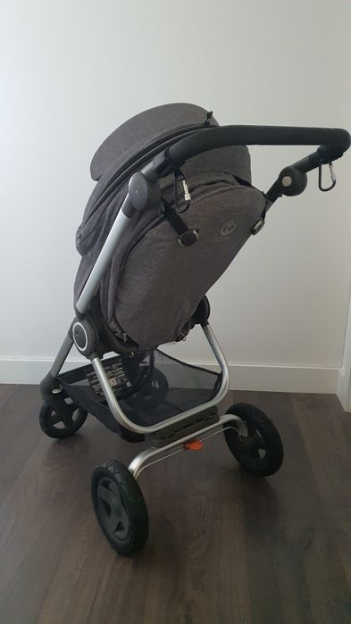 Carrinho Stokke resistente