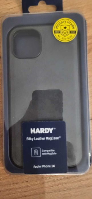 NOWE etui Apple iPhone 14 Silky Leather MagCase 3mk HARDY