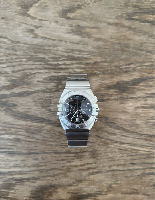 Продам наручные часы Omega