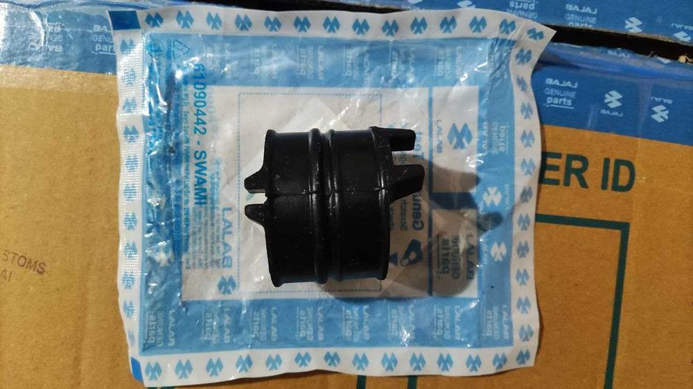 Патрубок карбюратора Bajaj Boxer | PF581402