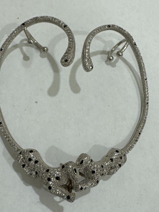 Середки срібло пантера