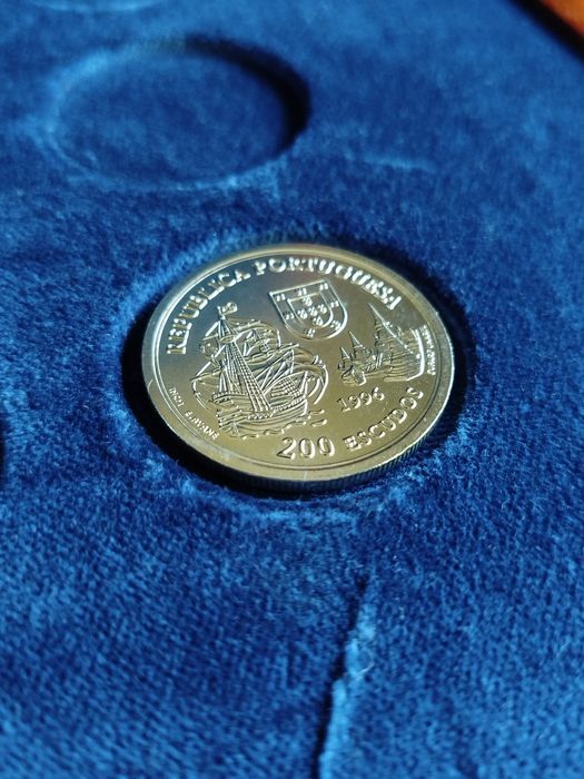 Moeda comemorativa de 200 Escudos- Portugal e o Reino do Sião