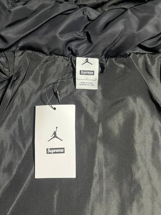 Пуховик Supreme jordan