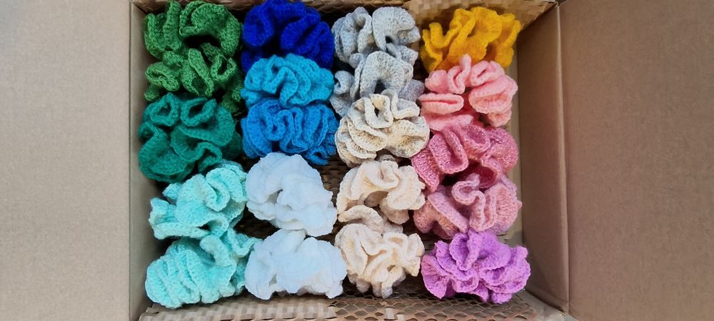 Gumki scrunchy szydełko