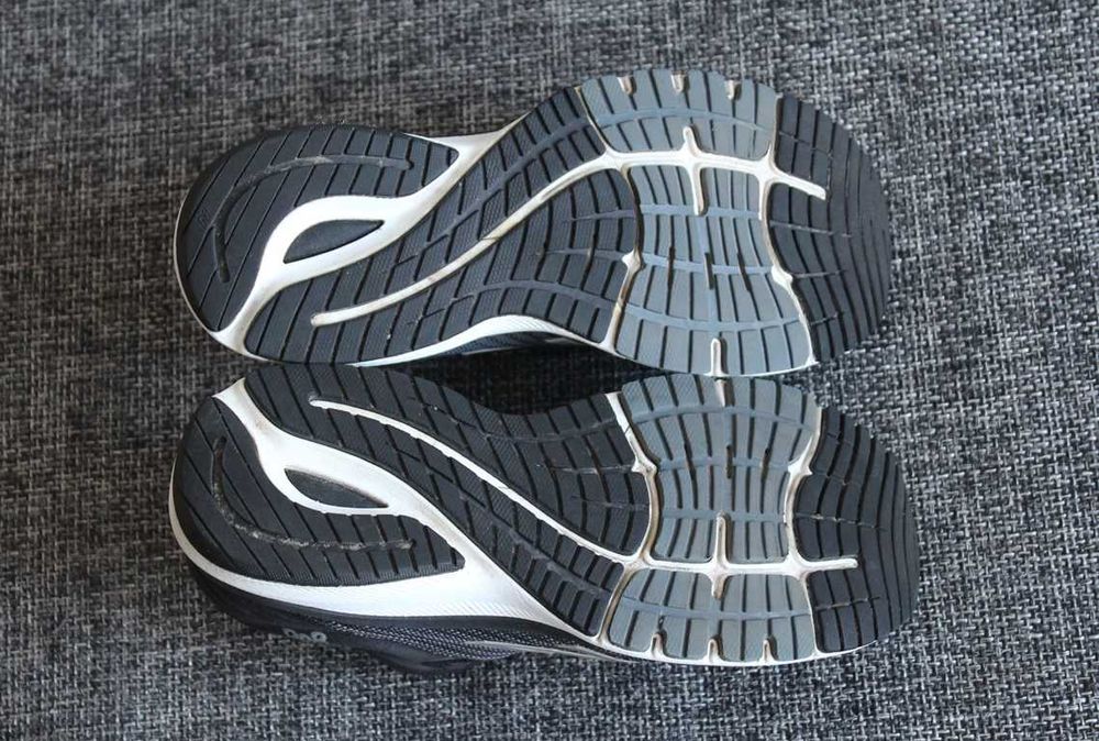 Кросівки New Balance 860v10 Оригінал 39р