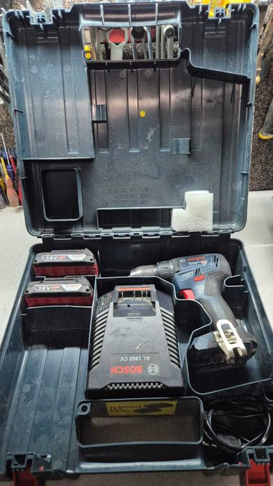 Wiertarko-wkrętarka BOSCH Professional GSR 18V-50 zestaw akumulatorów