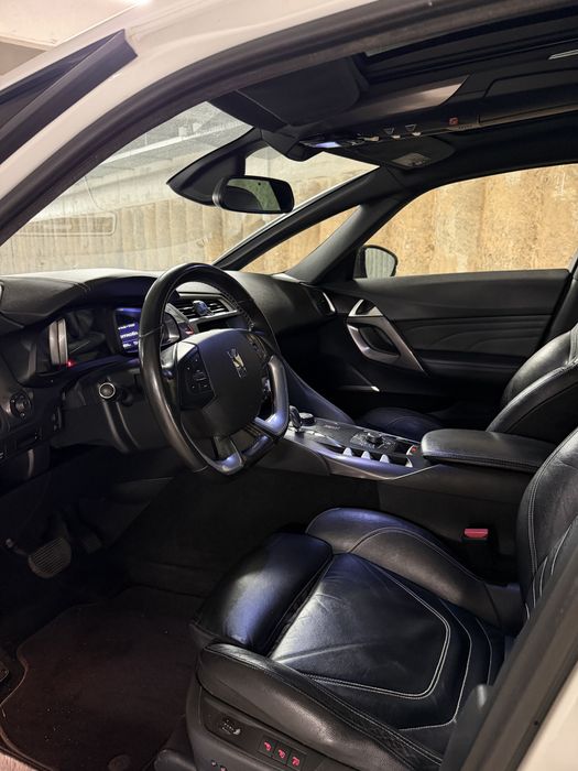 Citroën DS5 Hybrid – 230 cv – Full Extras – Excelente Estado