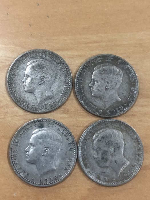 Moedas Antigas de 100 Reis