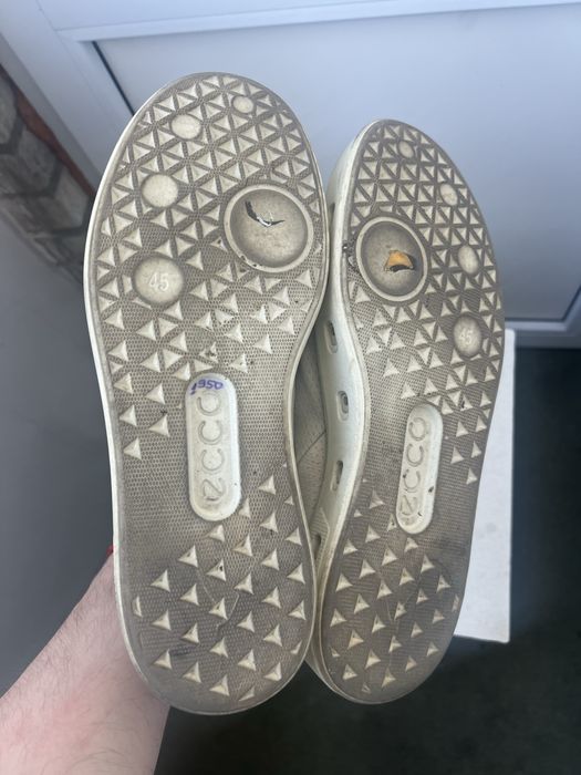 Кросівки ECCO 45 Білі