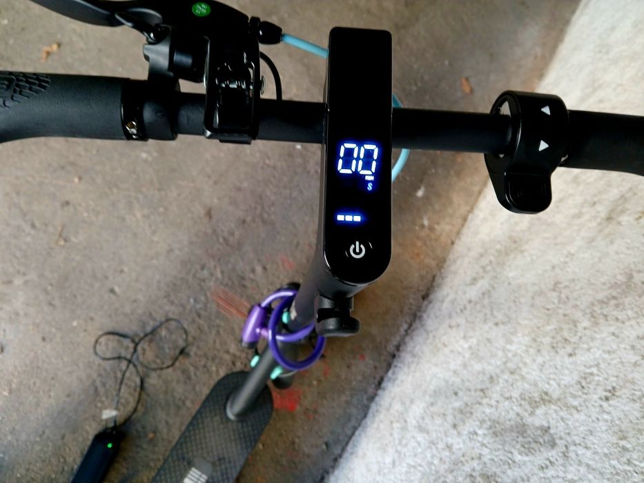 Trotinete elétrica dobrável RCB/R17