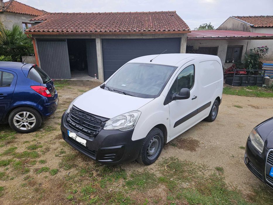 Vendo carrinha pegueot 2015