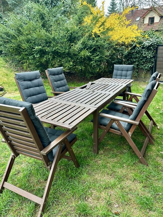 Stol i 6 krzesel z poduszkami Ikea Applaro