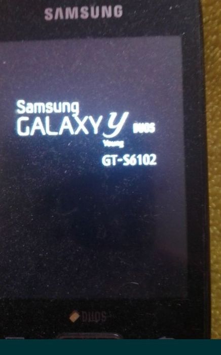 Смартфон   Samsung  .