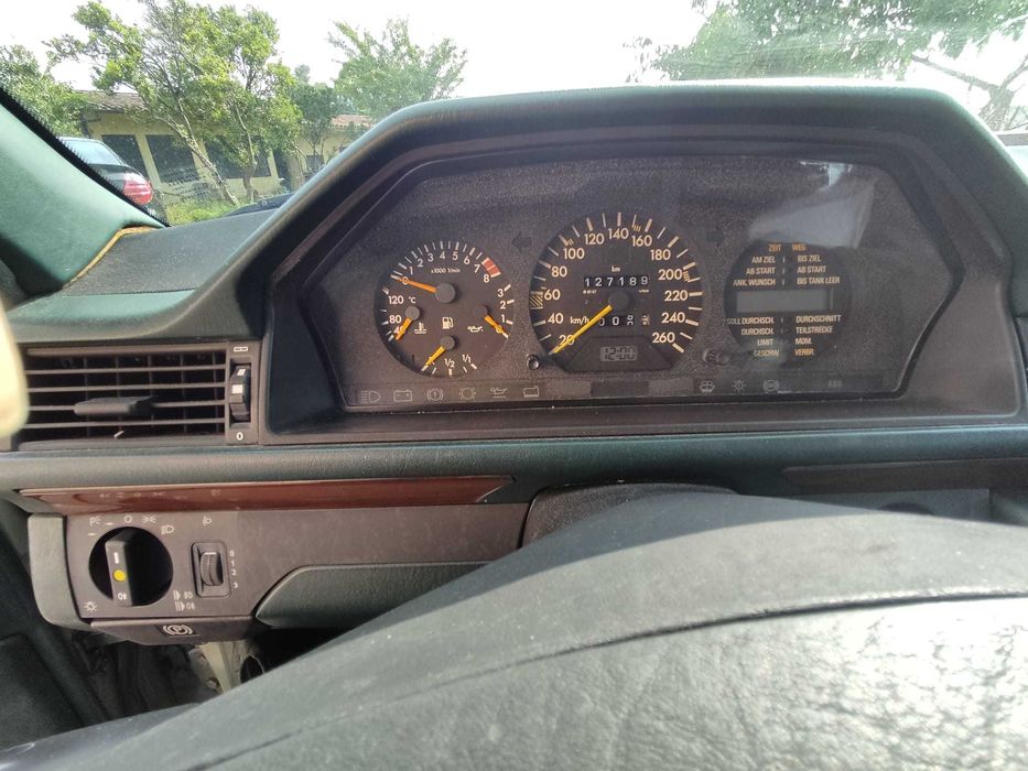 Mercedes-Benz 300E-24V W124