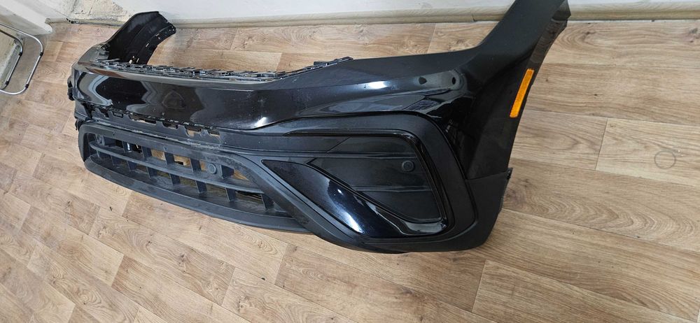 Бампер передній для Volkswagen Tiguan 2024 Allspace Б/У