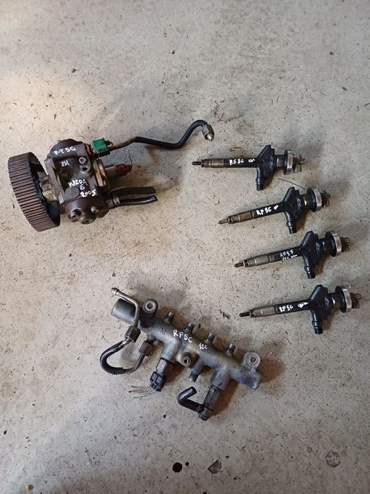 Układ wtryskowy 2.0citd mazda 6 RF5C wtryski pompa