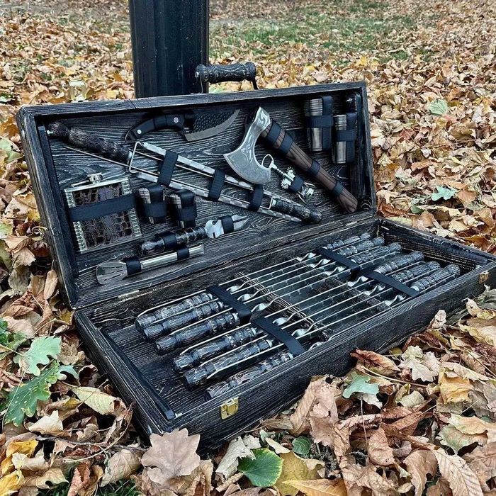 Набір шампурів,шампура,набор шампуров.Подарунок на свято набор в кейсе