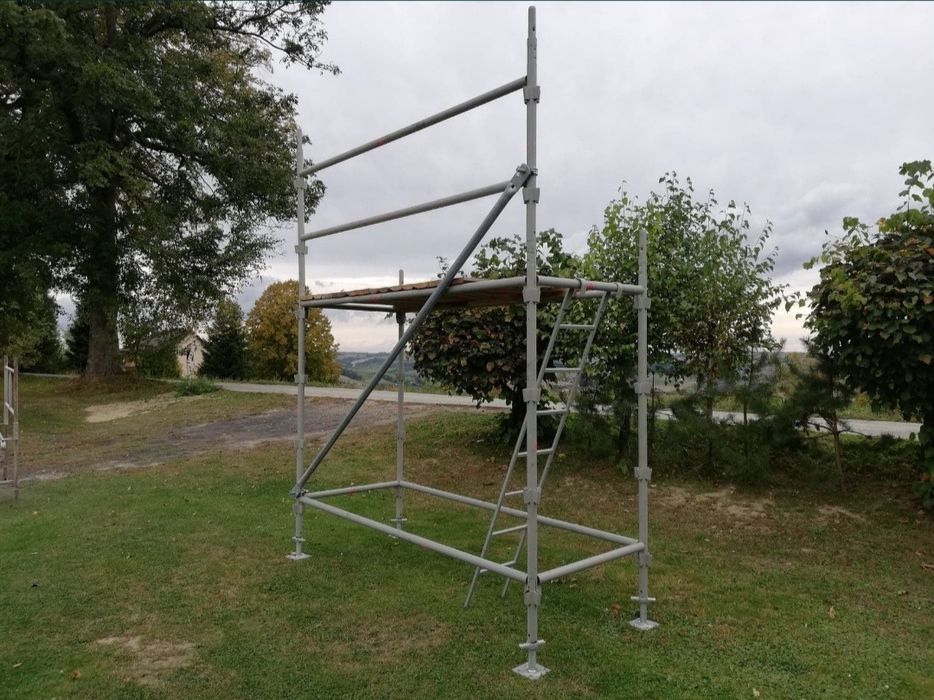 Rusztowanie  choinkowe klinowe elewacyjne wynajem 35zł/100 m2/doba