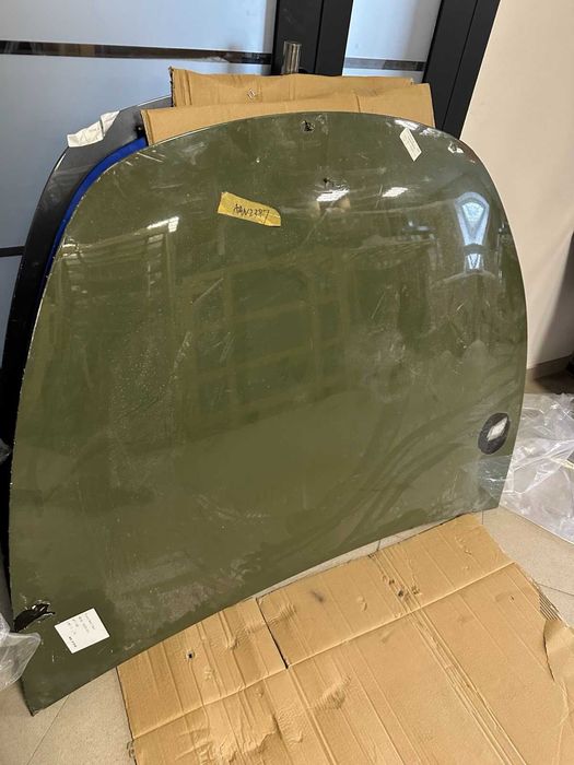 Капот Tesla MY 2020-2025