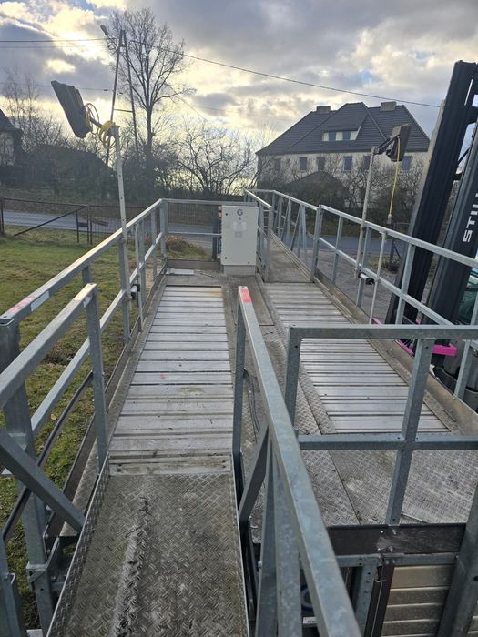 Podest wiszący , winda budowlana