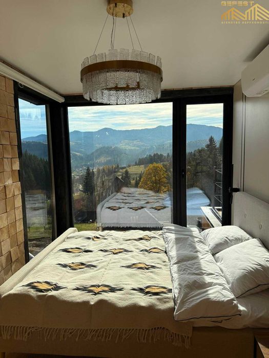 Верховина. Верховинський район. Карпати. Нерухомість. Котедж