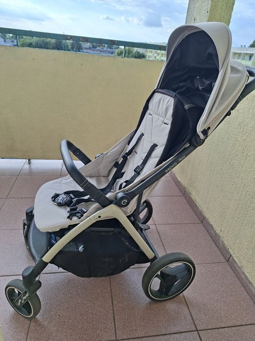 Wózek dziecięcy spacerówka