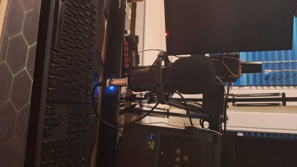 Mikrofon Do Komputera USB Gamingowy Pojemnościowy Statyw/Filtr POP