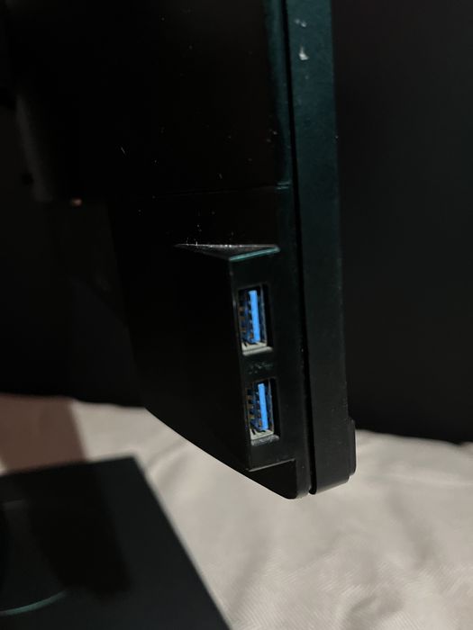 Монітор dell 22 діагональ,full hd