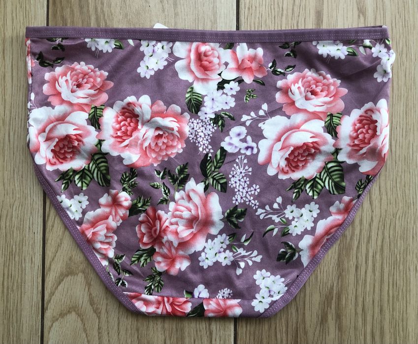 Liliowe majtki w kwiaty C&R L/XL