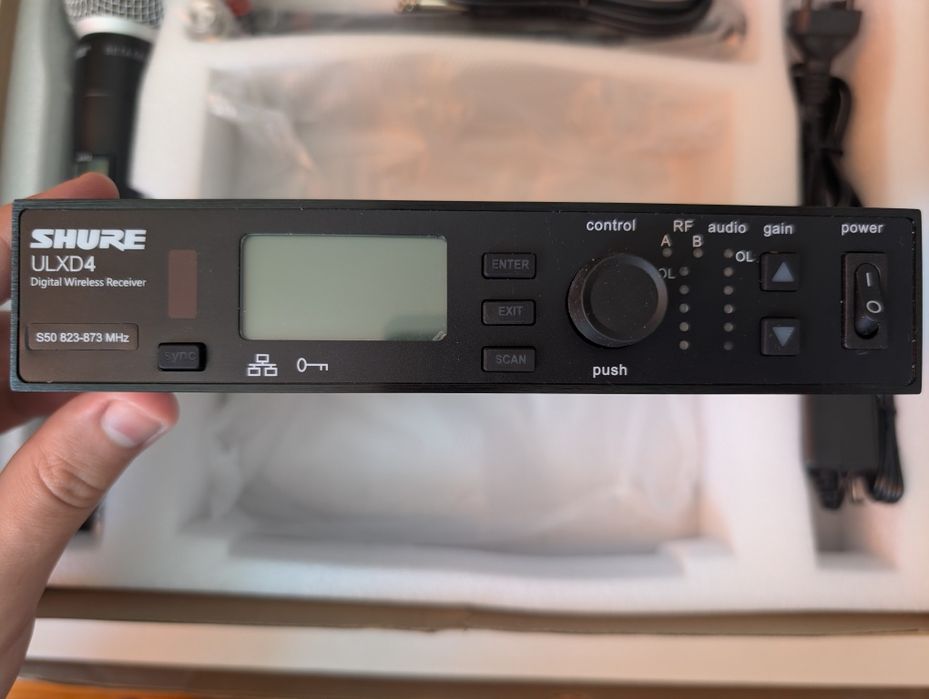 ULXD4 beta58 радіо мікрофон