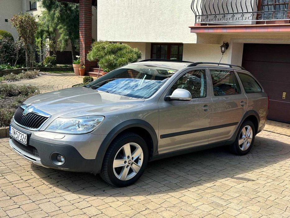 Skoda OCTAVIA II SCOUT 2,0 TDI 4X4 2012r.