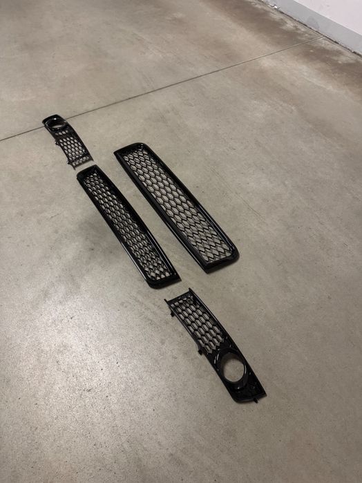 Atrapy, Grill Audi a4 b6 plaster miodu, kratki halogenów