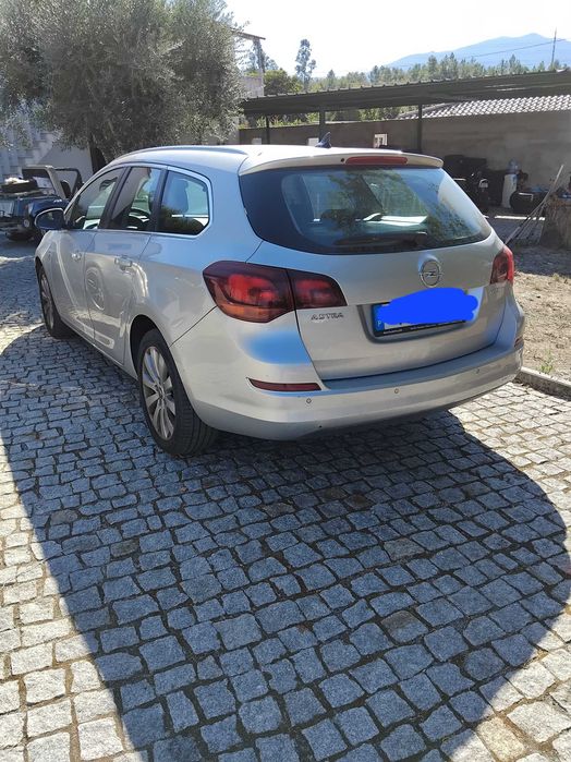 Opel astra 1613 ano2011