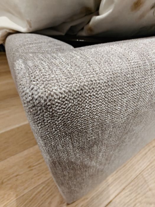 Cama de Casal com Arrumação (180x200cm)