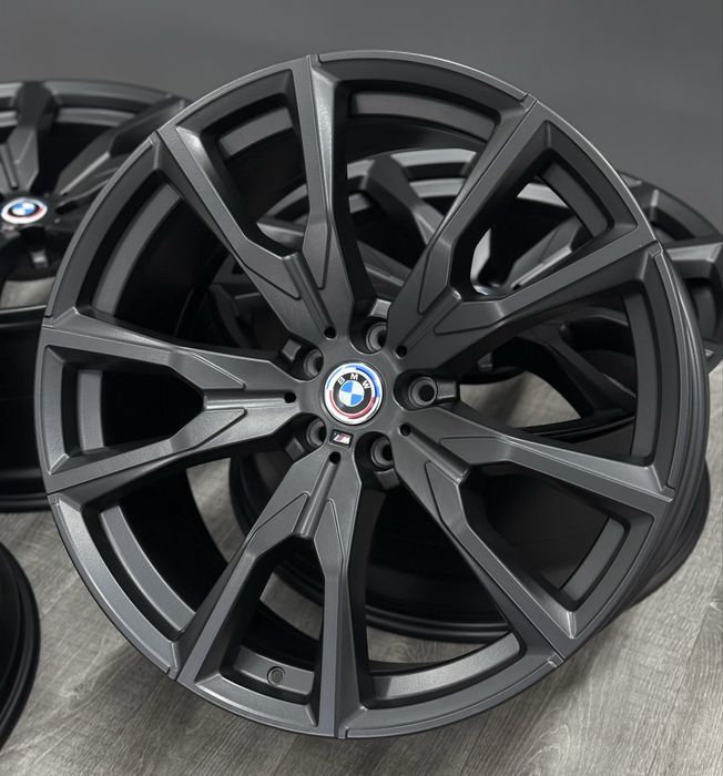 Оригінальні диски Bmw X7 G07 Бмв Х7 Г07 22 R22 5x112 755 Style