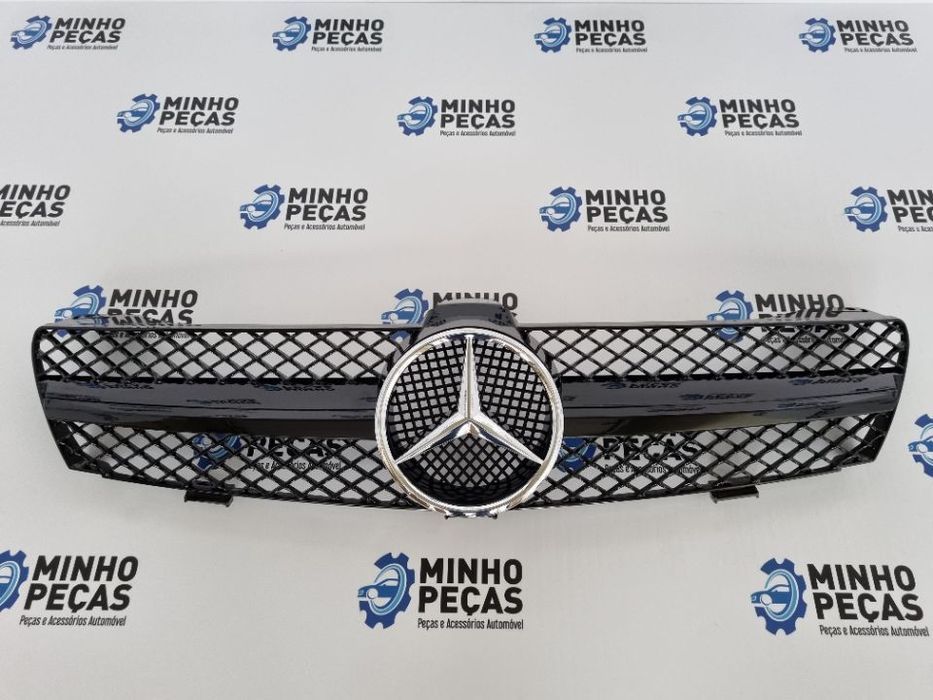 Grelha Frontal Mercedes CLS (W219)