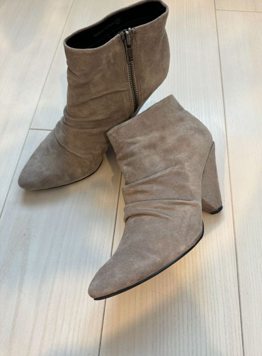 Ботинки, ботильоны натуральна замша Gabriella Rocha. US 8