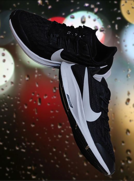Жіночі кросівки NIKE