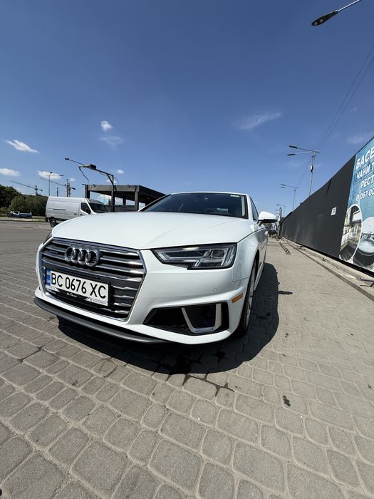 Audi A4 s-line (b9)