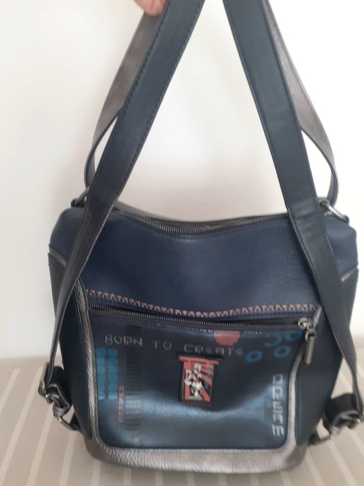 Mala convertivel em mochila Anekke em bom  estado