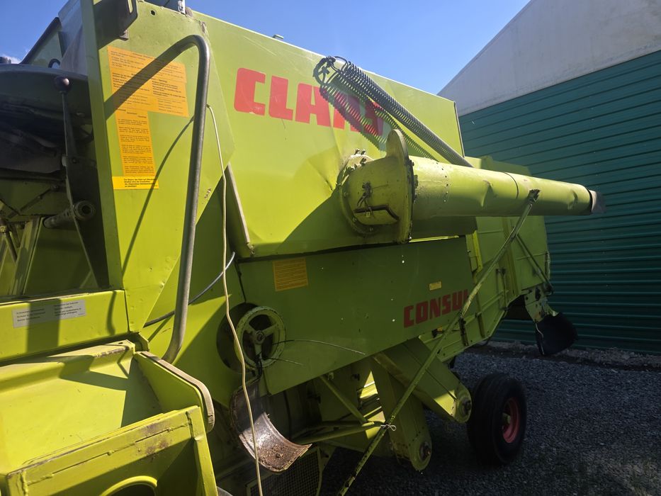 Kombajn zbożowy Claas Consul z Niemiec Mercedes